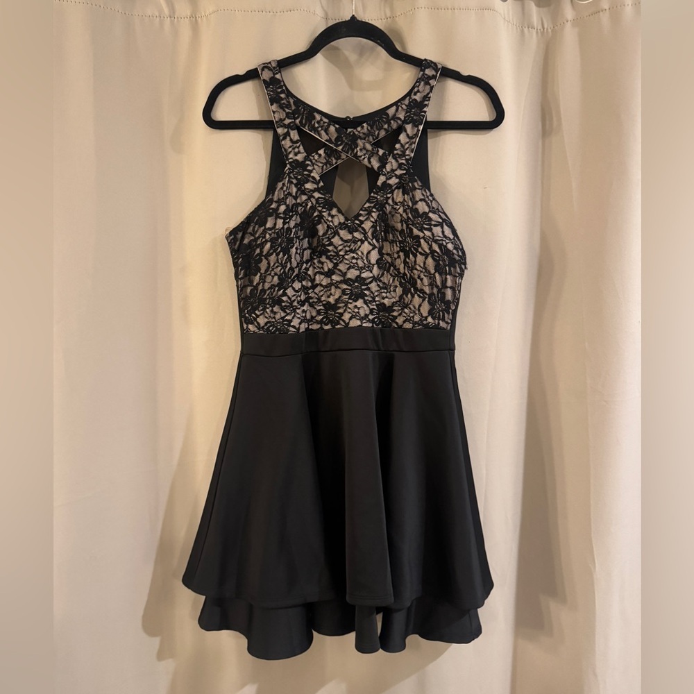Emerald Sundae Black and Tan Dress